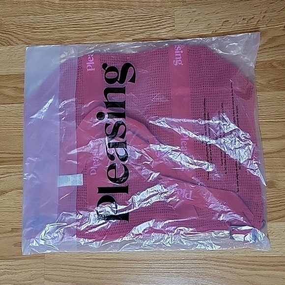 Harry Styles Pleasing Pop Up Holiday Beach Bag Tote Red - Picture 5 of 7